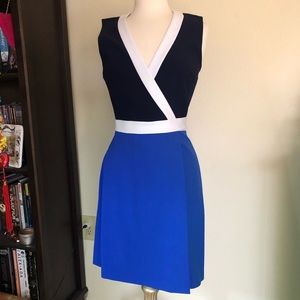 AWESOME DVF Gracie Wrap Dress